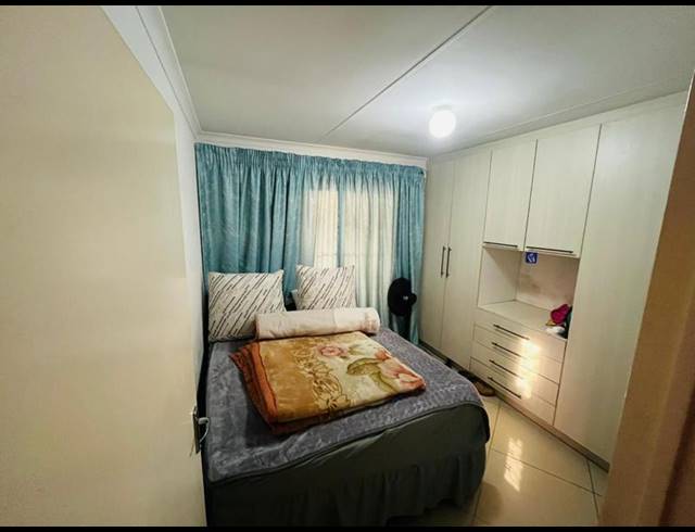 2 BEDROOM HOUSE FOR SALE IN WINDMILL PARK